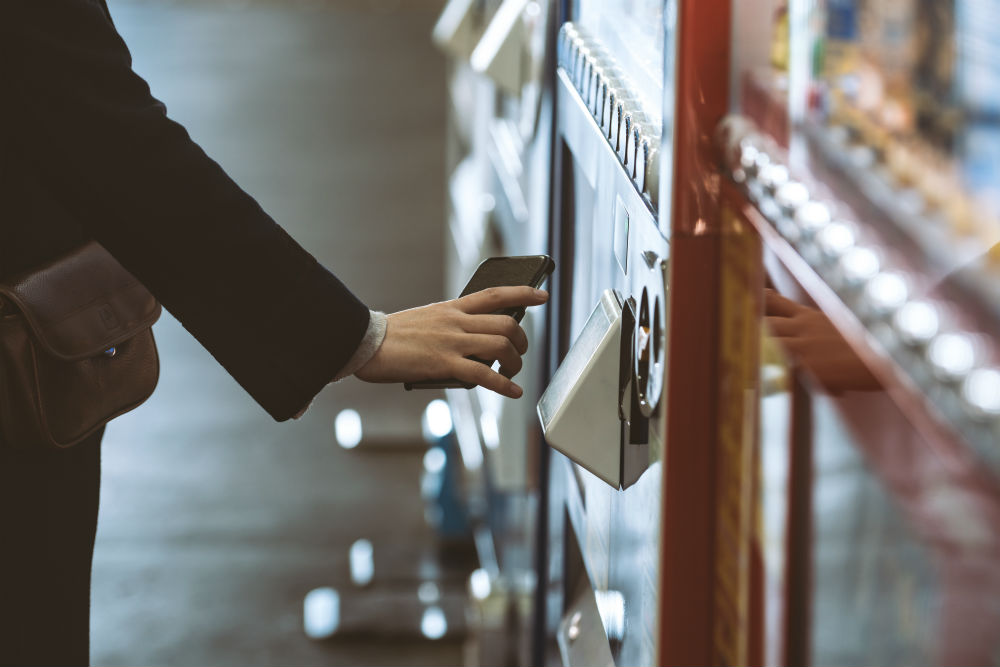 Comment réapprovisionner des distributeurs automatiques ?